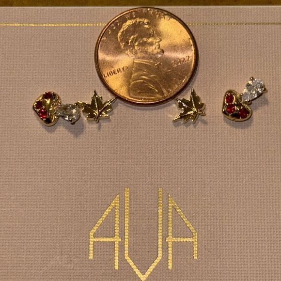 Ava Nadri Set of Mushroom Design Studs and Leaf Studs Earring Set, Gold-Plated - Picture 2 of 2